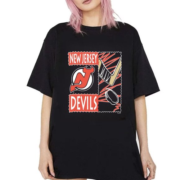 Tops - New Jersey Devils Unisex Black Tee Shirt, Hockey Design Shirt PM